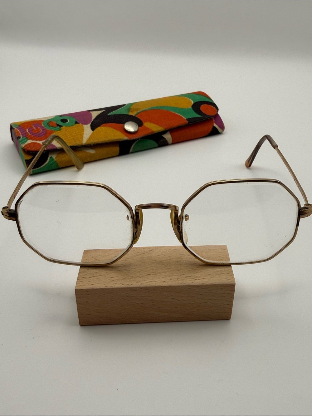 Vintage Art-Craft 1/20 12K Gold Filled Octagon Eyeglasses Frame w Colorful Case